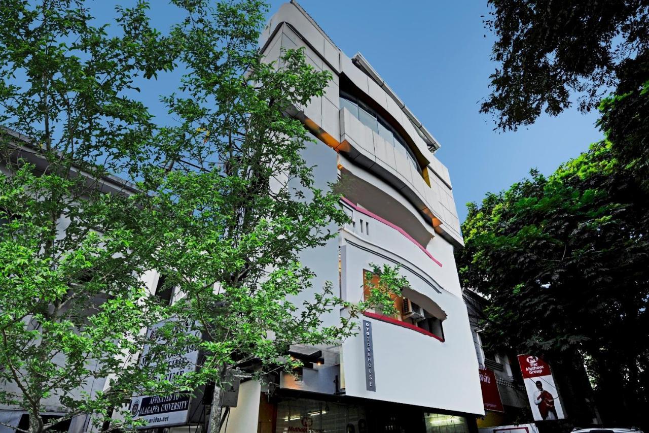 Super Townhouse G Silver Hotels Near Us Biometric Chennai Eksteriør bilde