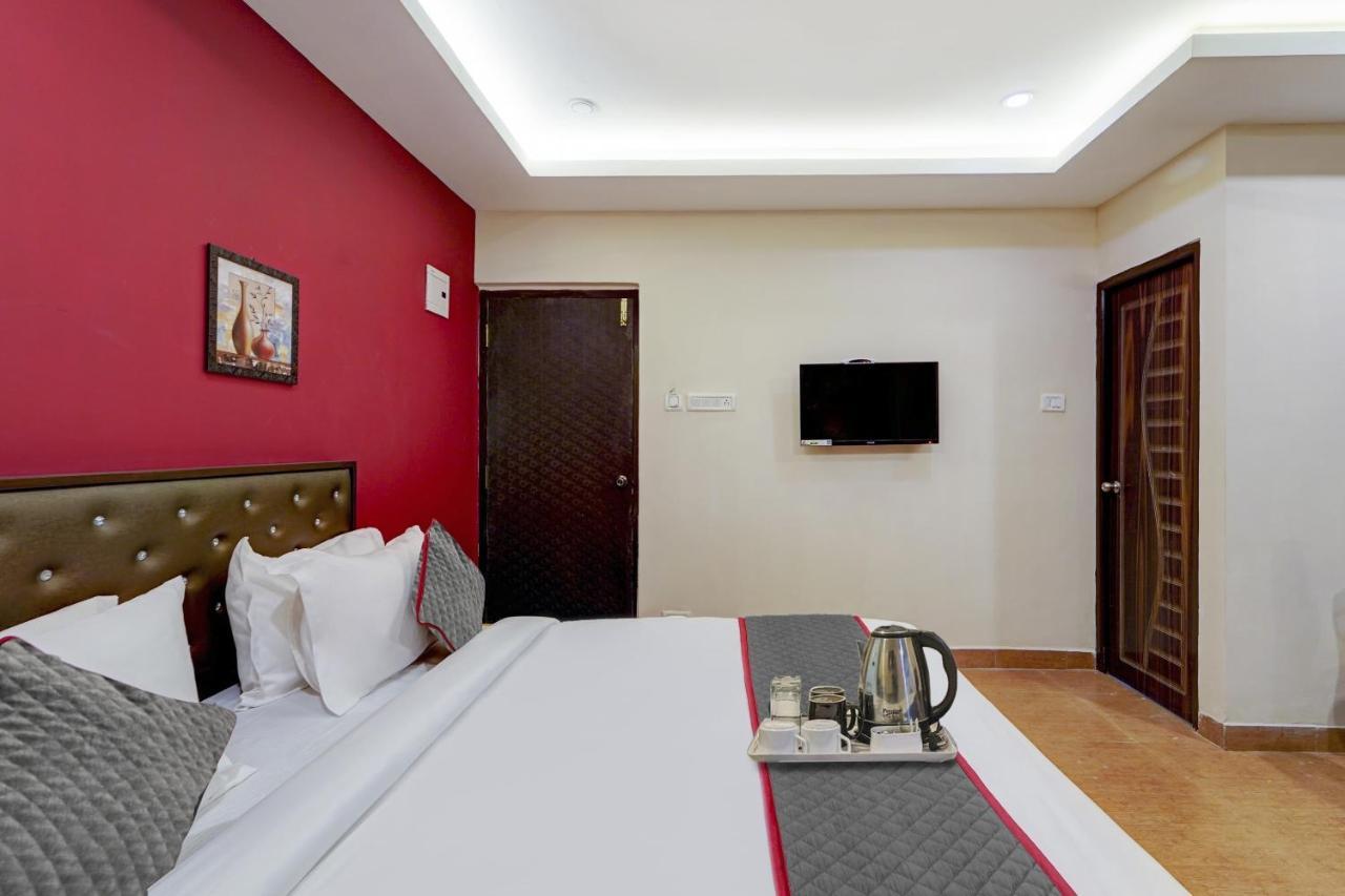 Super Townhouse G Silver Hotels Near Us Biometric Chennai Eksteriør bilde