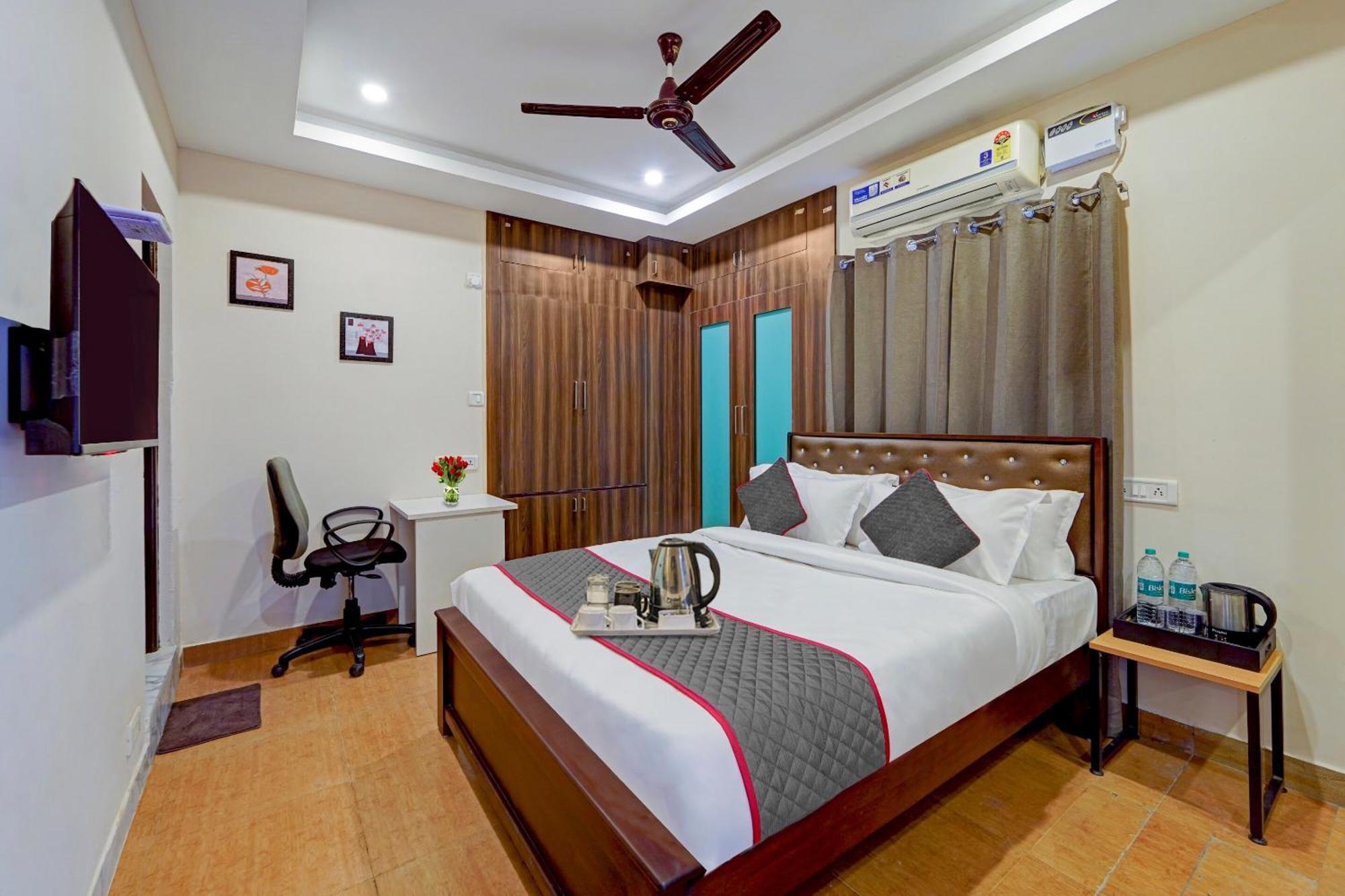 Super Townhouse G Silver Hotels Near Us Biometric Chennai Eksteriør bilde
