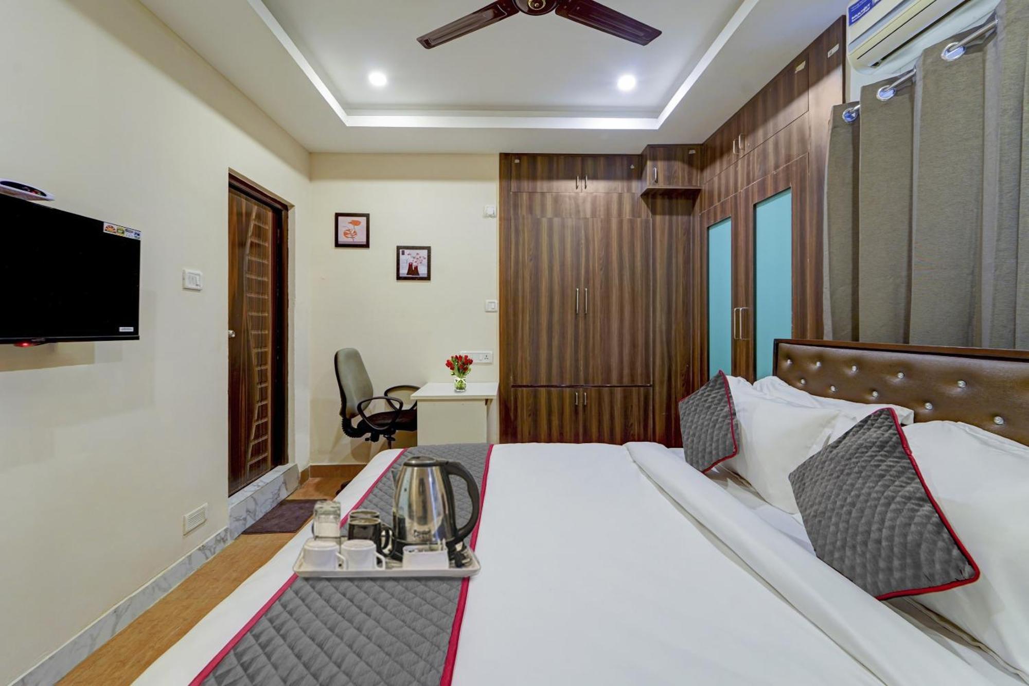 Super Townhouse G Silver Hotels Near Us Biometric Chennai Eksteriør bilde